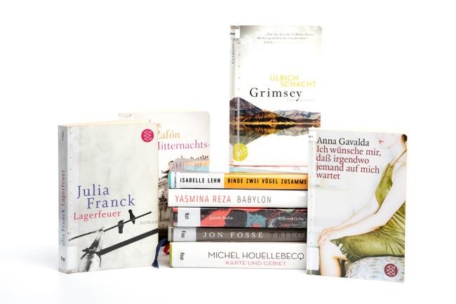 Bücherstapel (Foto: Kempf)